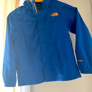 North face boys light jacket